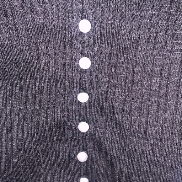 Ribbed pearl button shirt - Picture 7 of 8